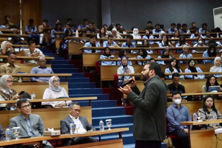 UBL Hadirkan Akademisi Cardiff University, Kupas Transformasi Digital dan Strategi Bisnis AI di Era Disrupsi Global